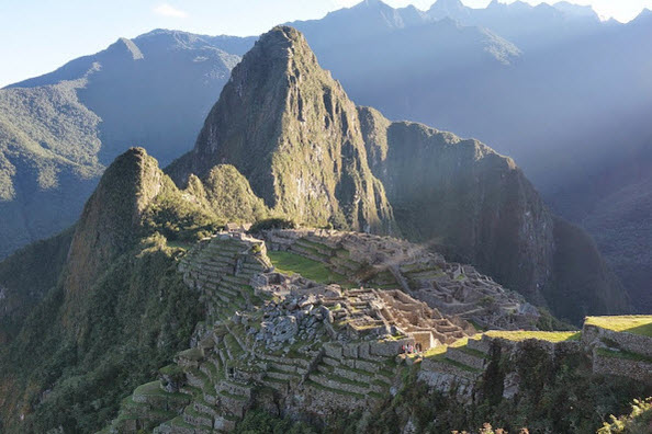 Póngase en contacto con Fertur Peru Travel para una visita guiada privada a Machu Picchu.